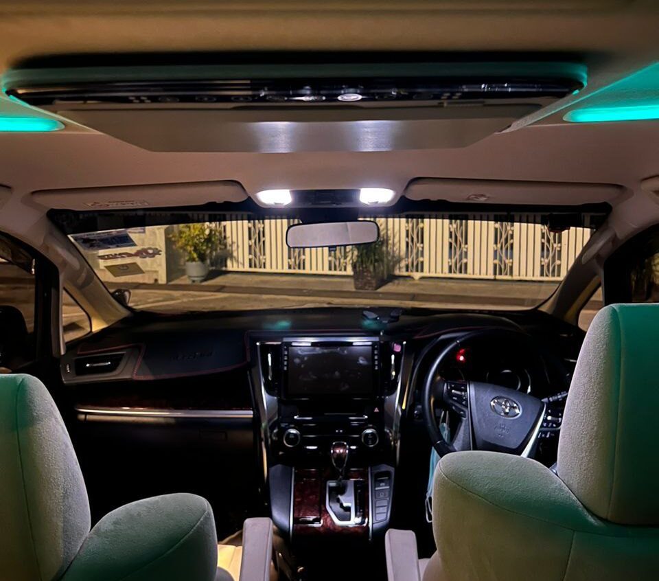 Vellfire Z AGH30 (8 Seater) - Image 10