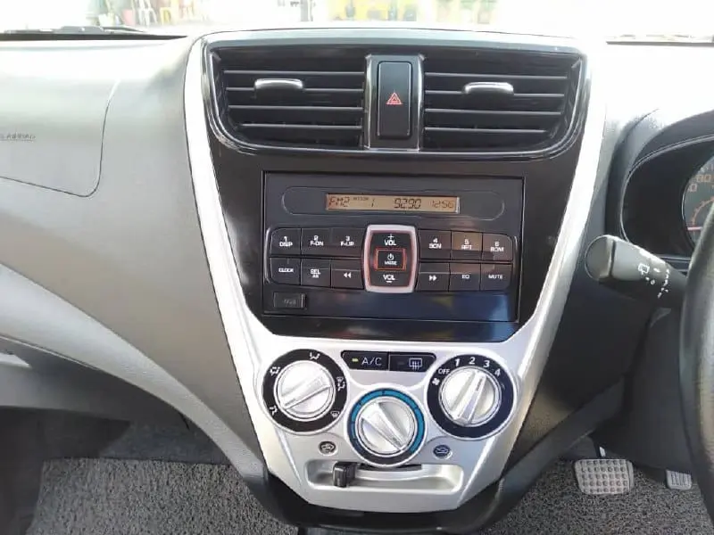 Perodua Axia - Image 8