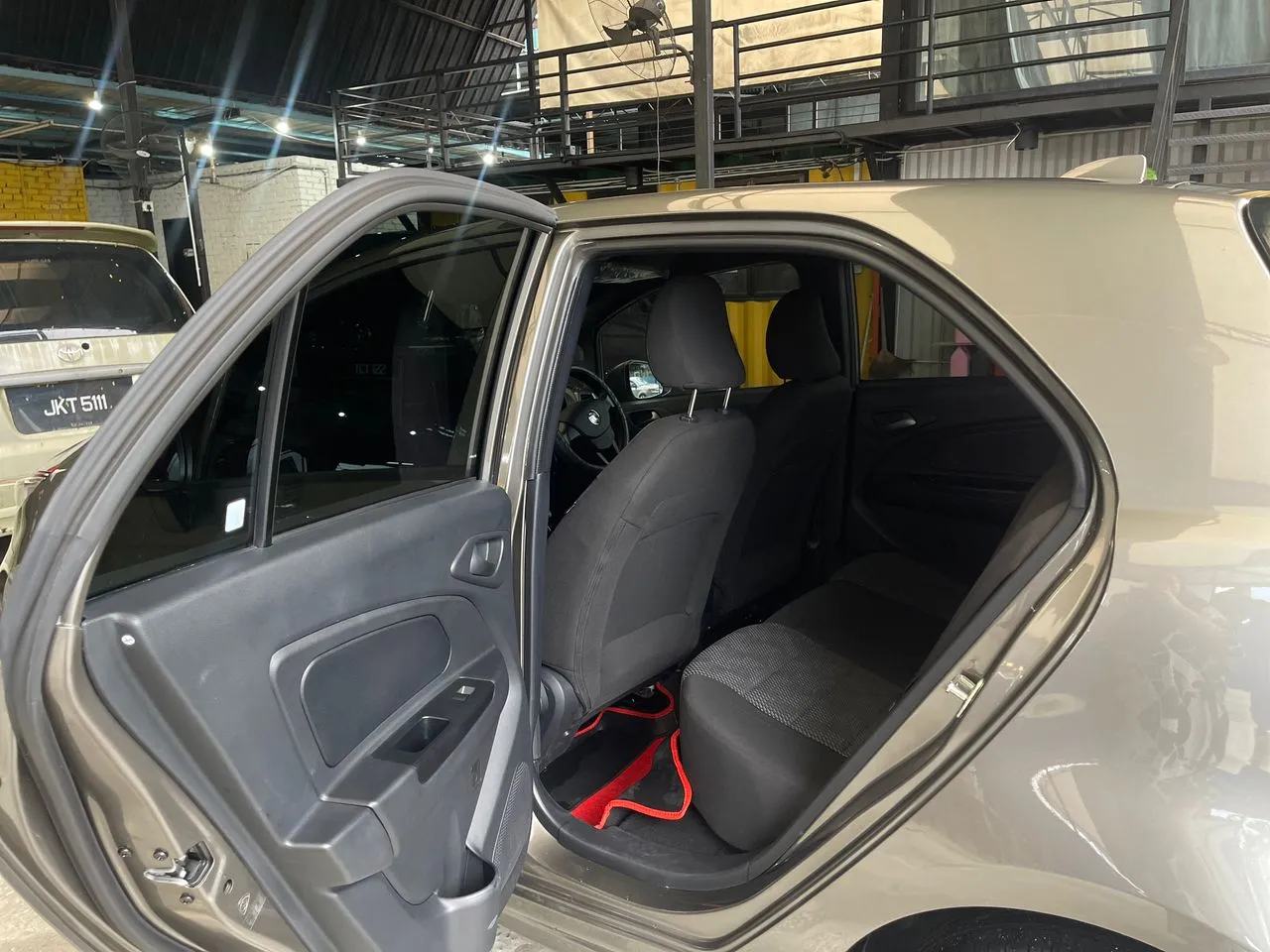 Proton Iriz 1.3 - Image 5