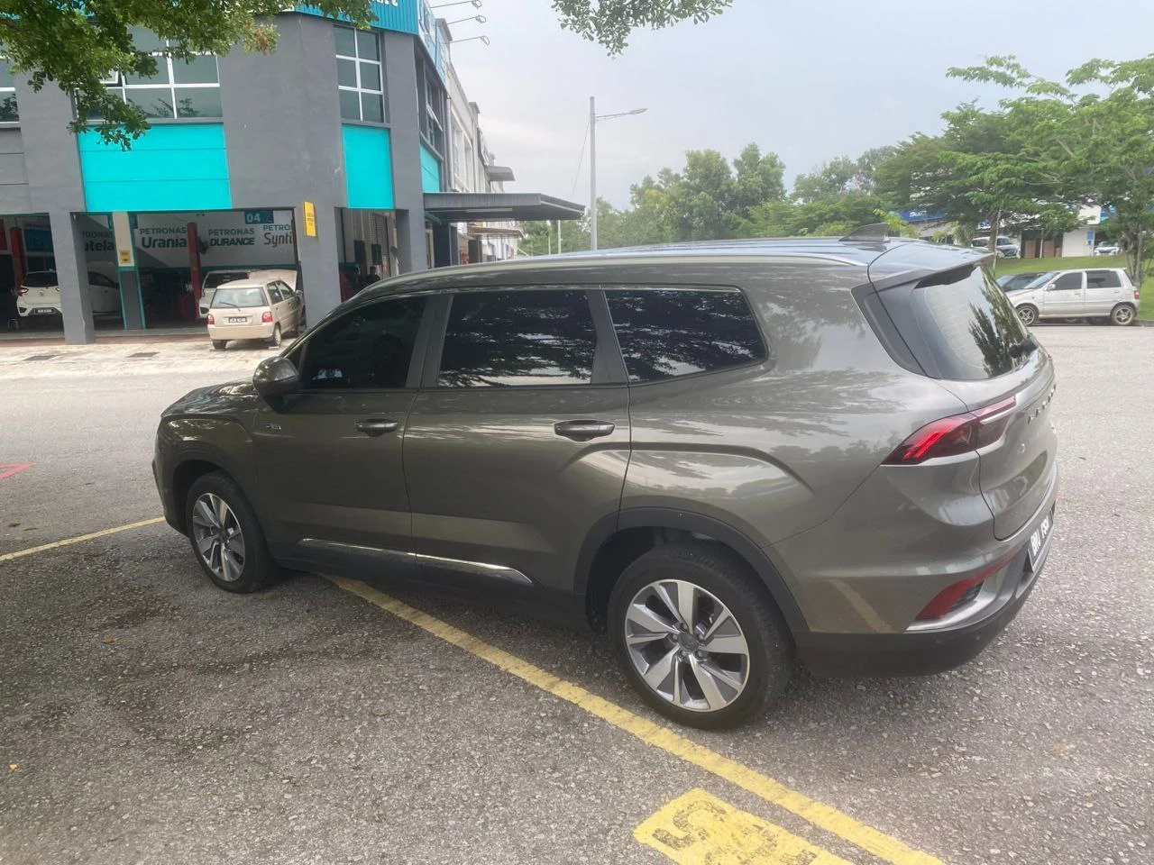 Proton X90 - Image 9