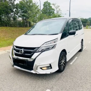 Nissan Serena Highway Star