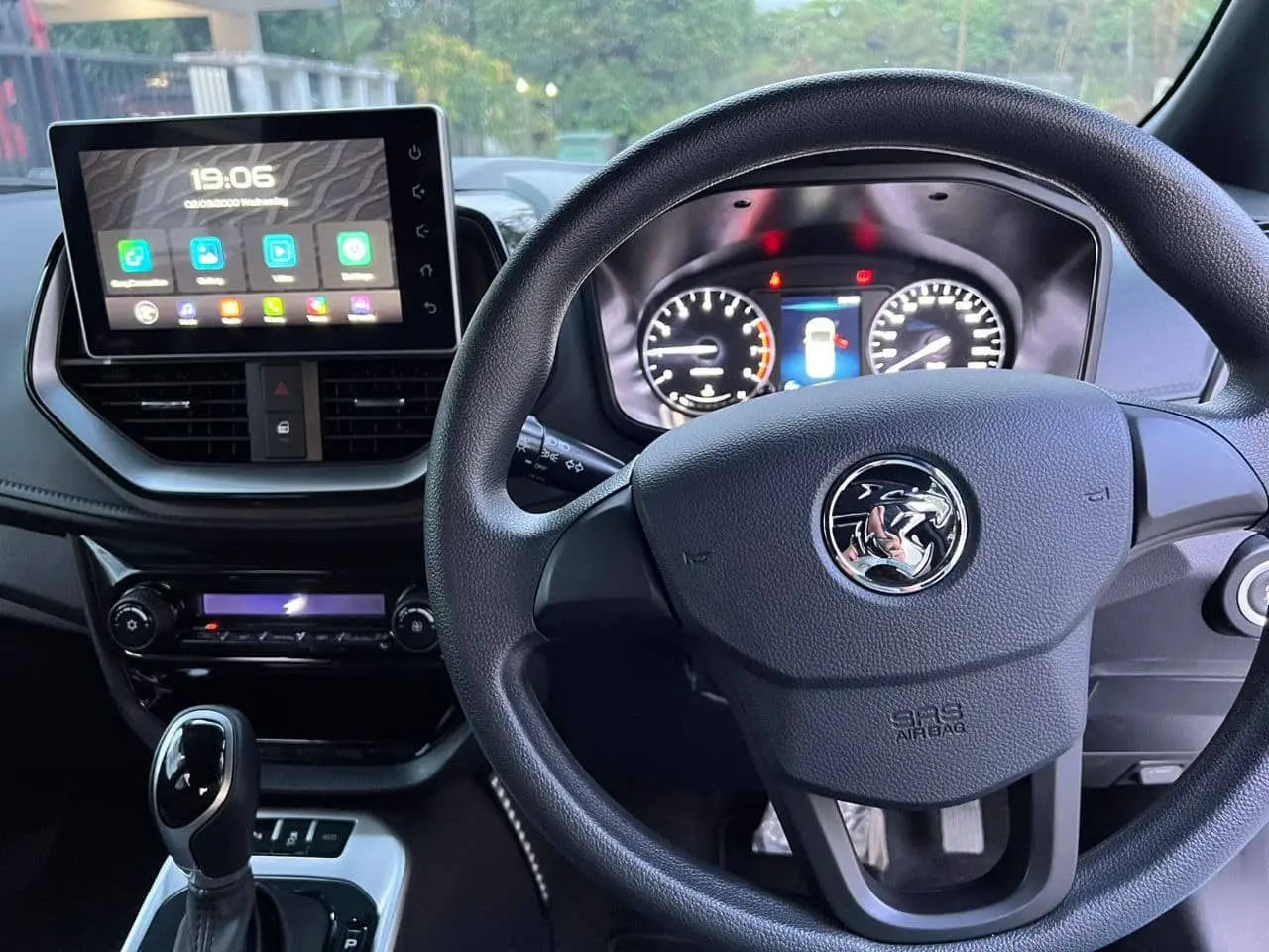 Proton Iriz Executive 1.6cc - Image 7