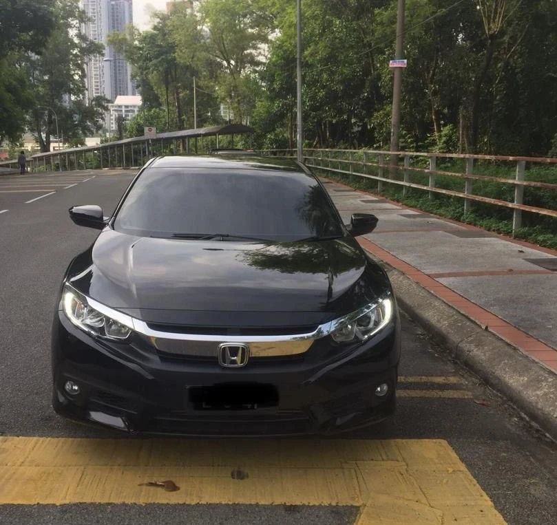 Honda Civic FC - Image 7