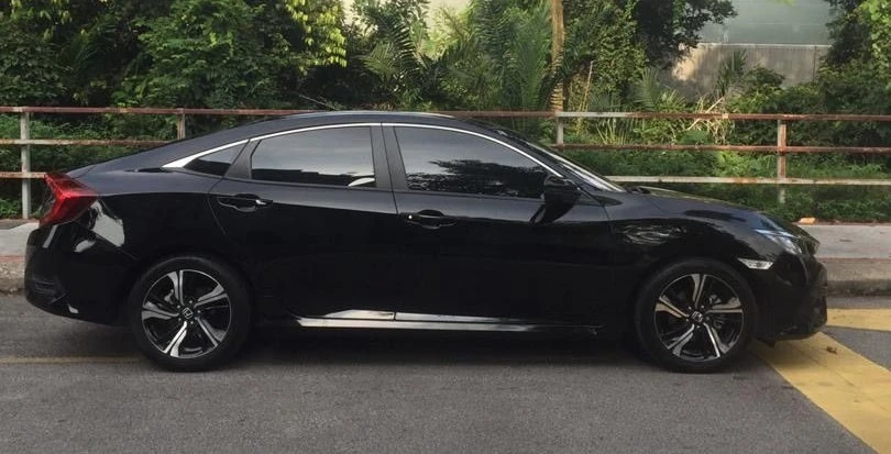 Honda Civic FC - Image 14