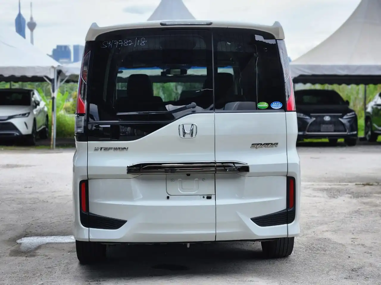 Honda Stepwagon - Image 5