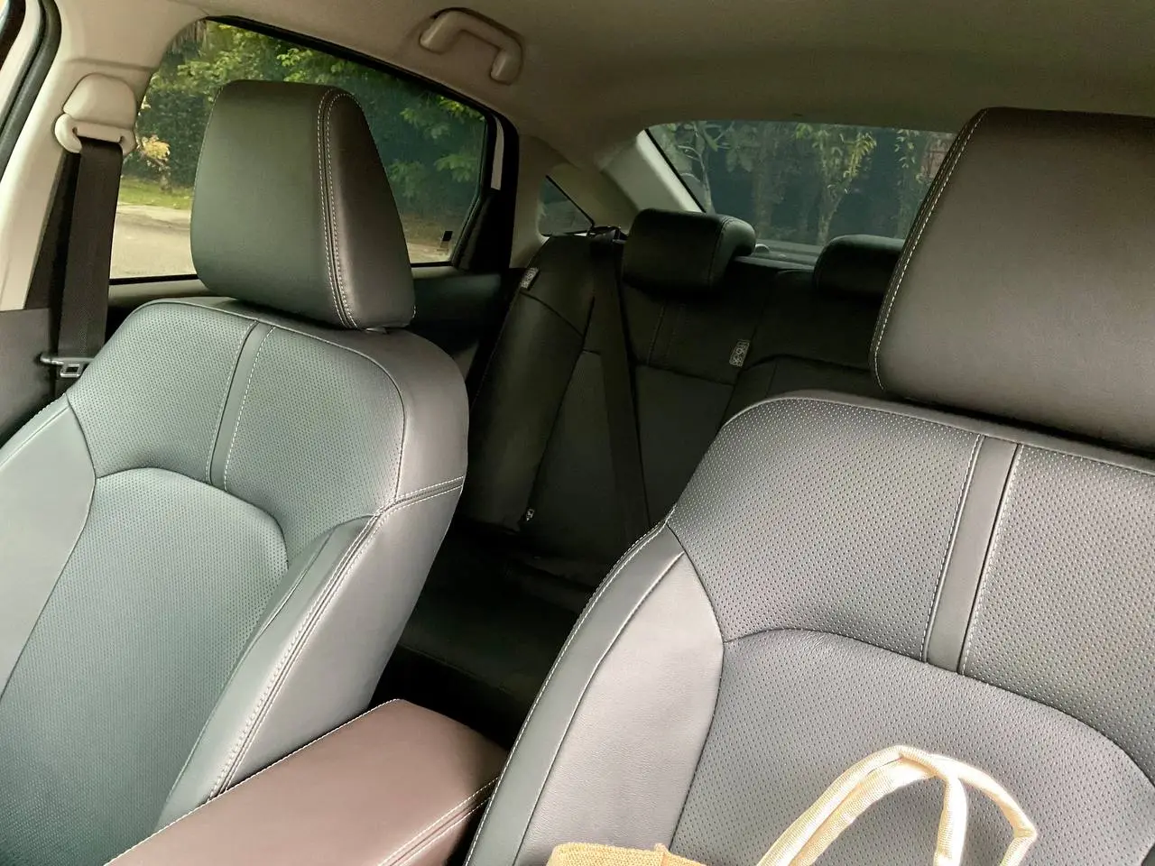 Honda Civic FC - Image 25