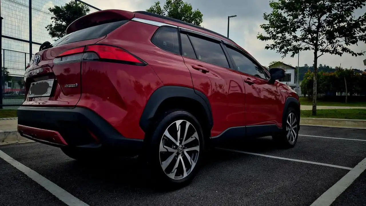 Toyota Corolla Cross Hybrid - Image 4