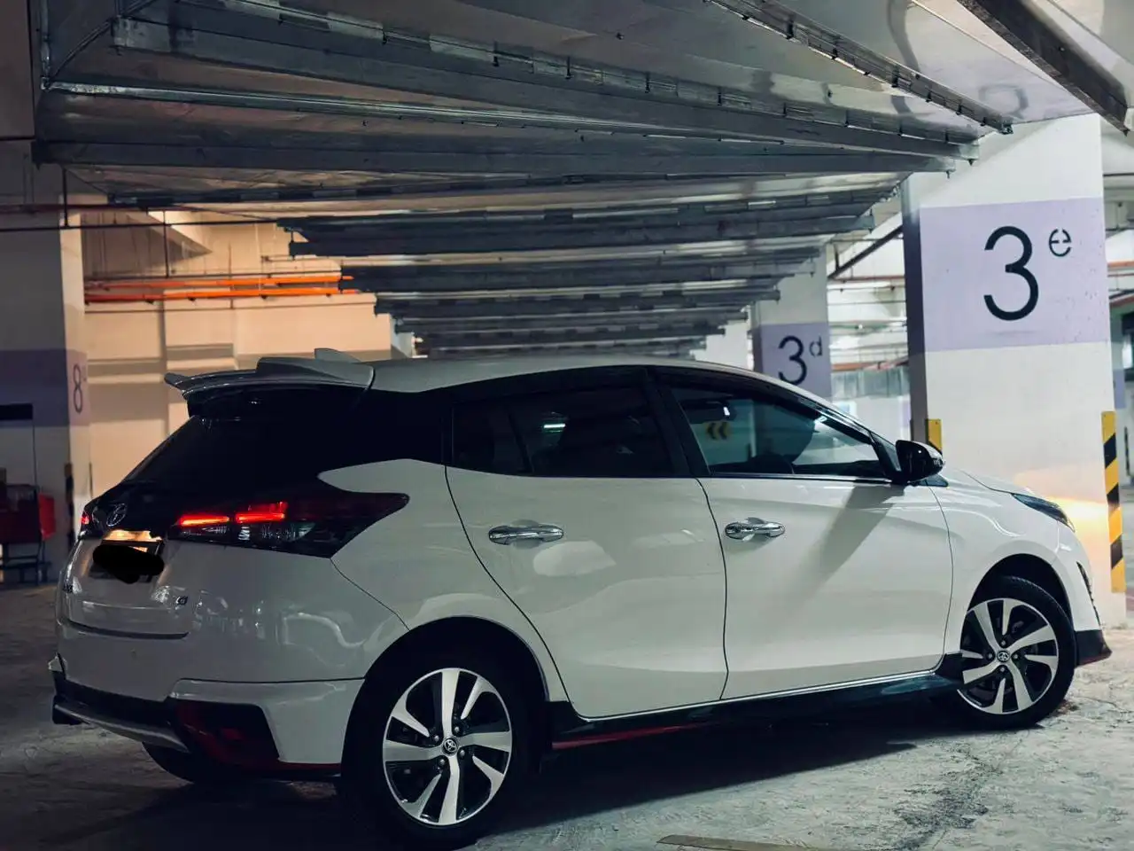 Toyota Yaris - Image 3