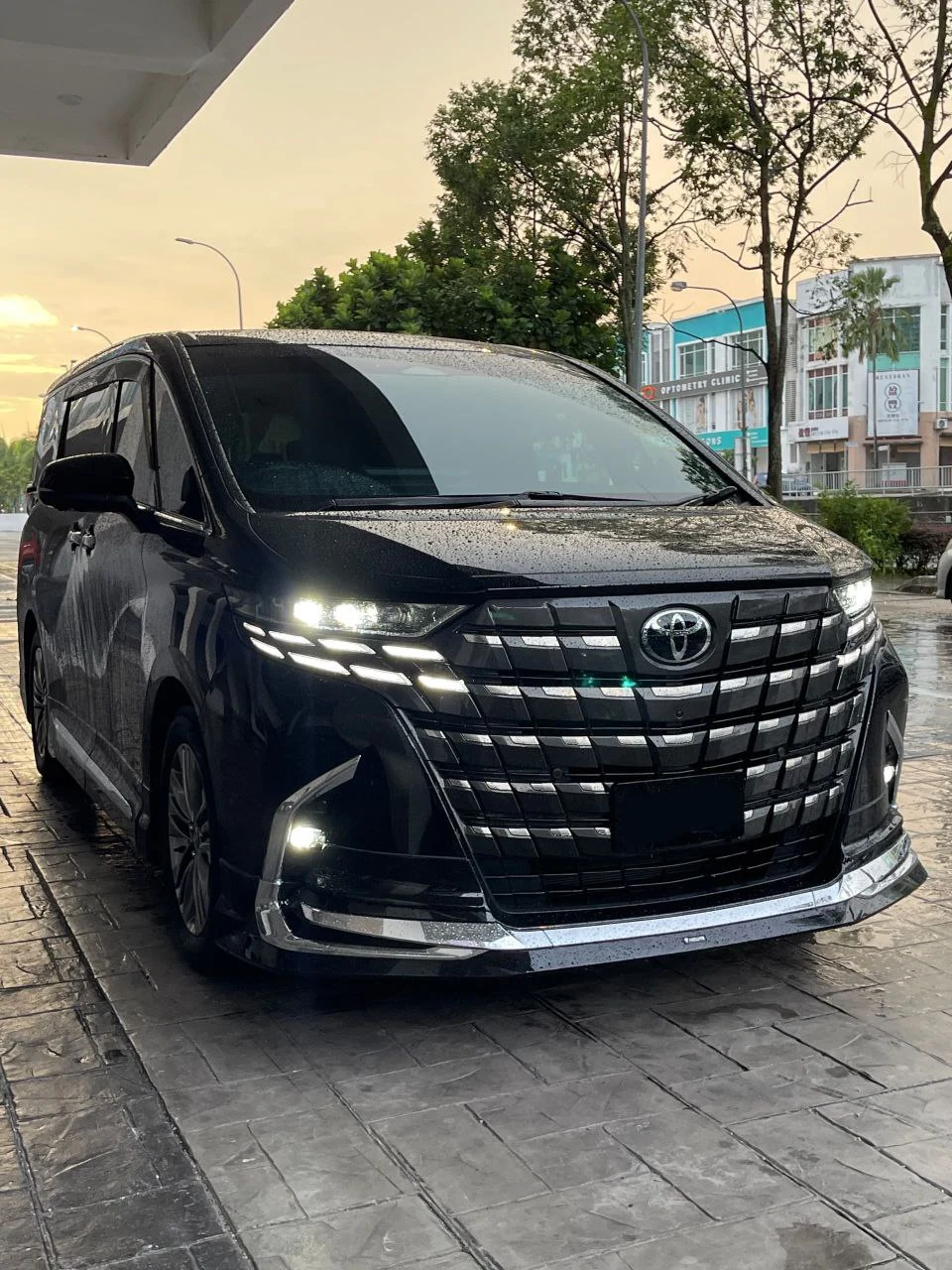 VELLFIRE/ALPHARD Z AGH40