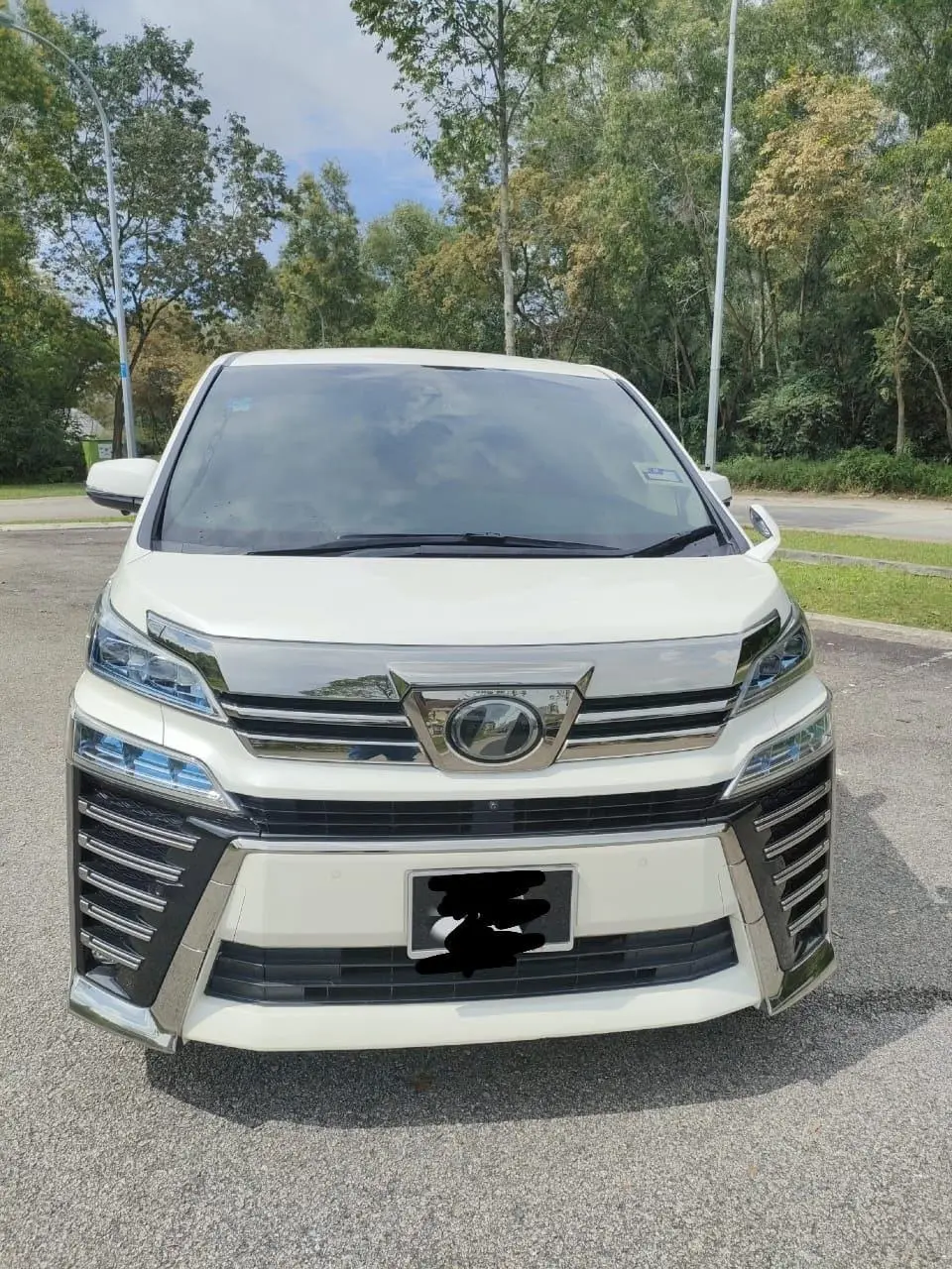 Vellfire ZA AGH30 New Facelift - Image 4