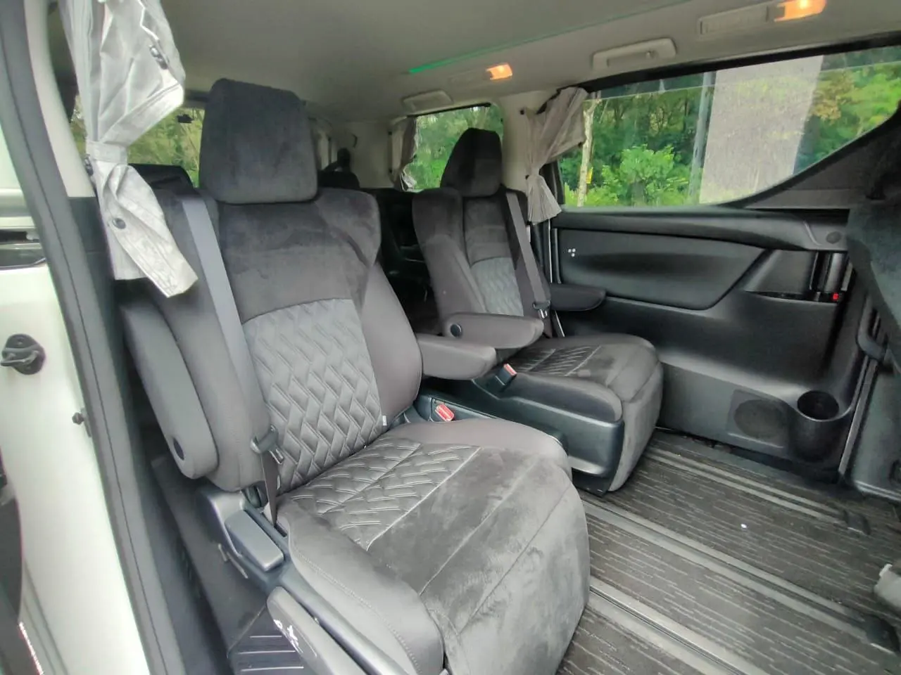 Vellfire ZA AGH30 New Facelift - Image 8