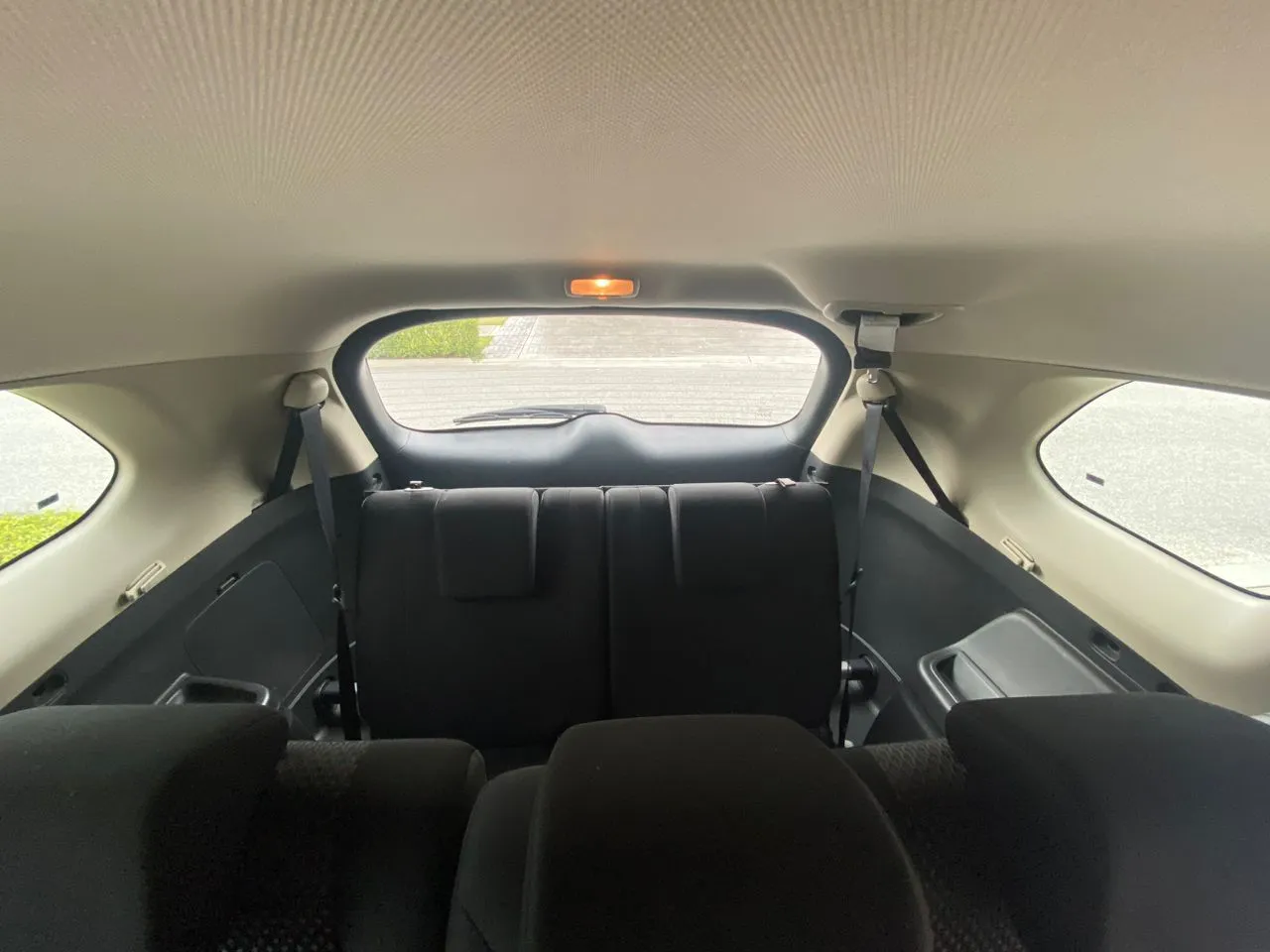 Mitsubishi Outlander - Image 11