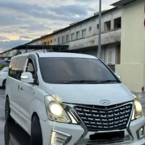 Hyundai Starex Royale