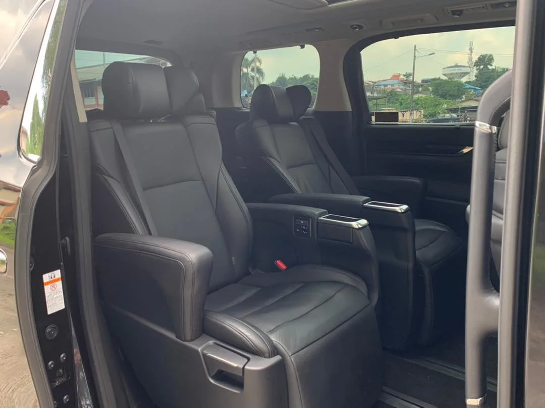Vellfire ZG AGH30 New Facelift - Image 15