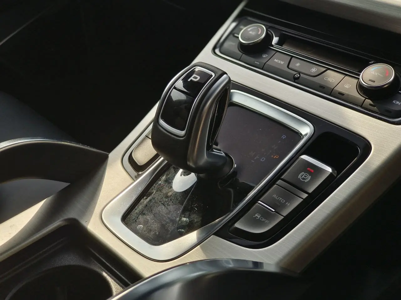 Proton X70 - Image 15